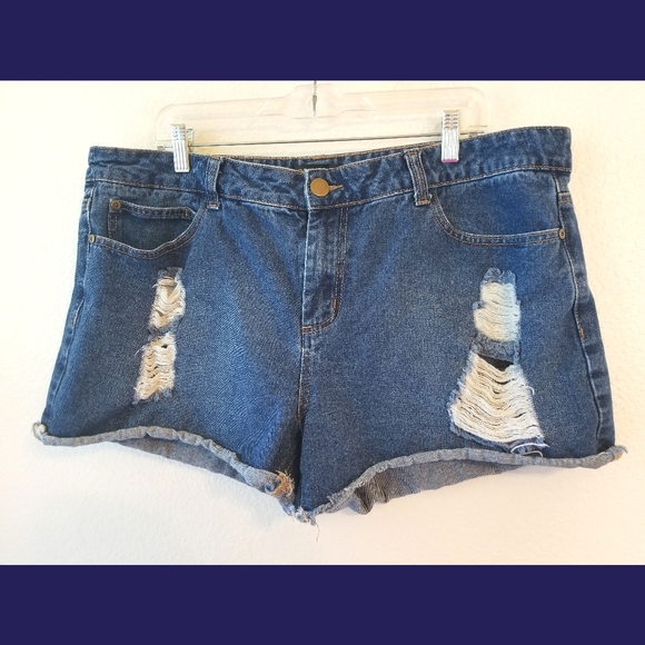 Forever 21 Pants - Forever 21 Plus Sizes Distressed Jean Shorts Sz 16